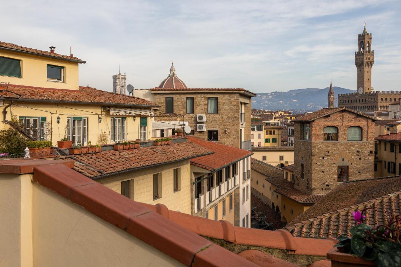 Apartment Santa Felicita Terrace Florence